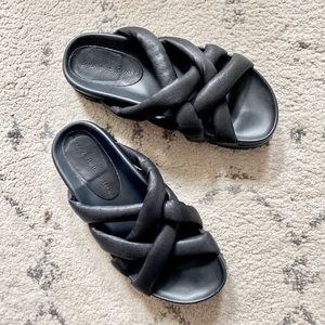 MALLONI slip on sandals & atomic foot bed size 8